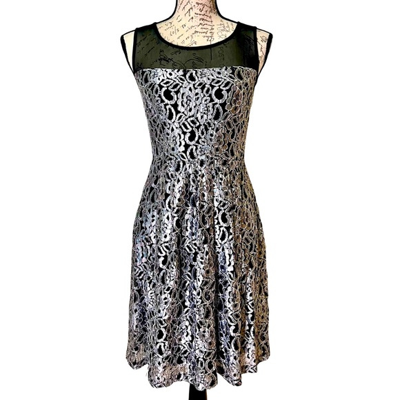 Valerie Bertinelli | Women’s Black Lace Dress Size Small - Picture 7 of 14